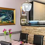 Apartman Dora *